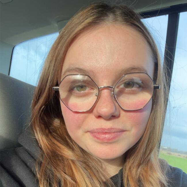 Babysitter in Morlanwelz-Mariemont: Elodie