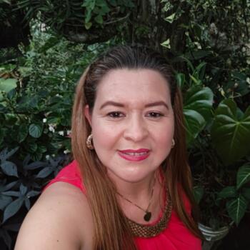 Niñera en Floridablanca: Dora emilce Peña Santos