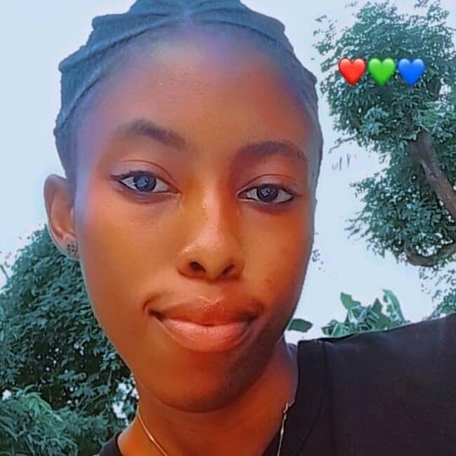 Babysitter in Dar es Salaam: Regina