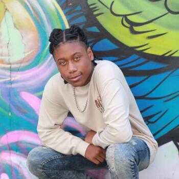 Babysitter in London: Taio