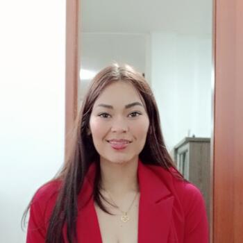 Babysitter in Saint-Denis: Yeny Johanna