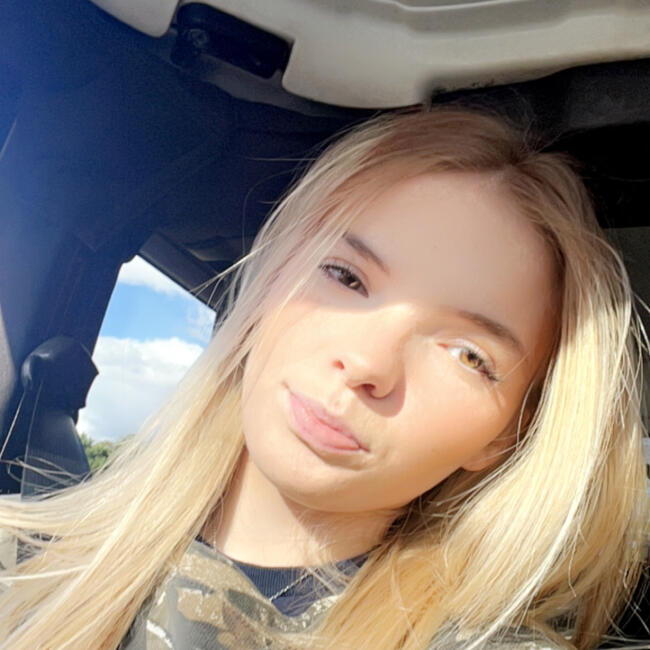 Babysitter in Gastonia: Katlyn