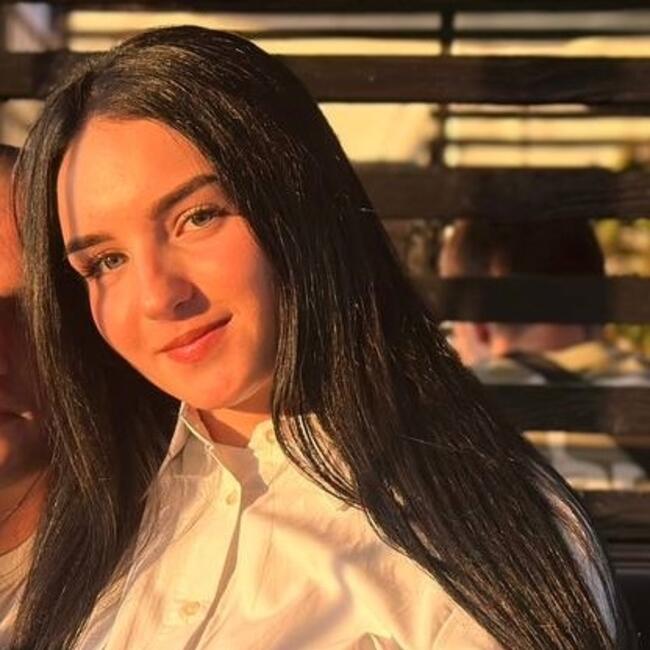 Niania w Toruń: Elizaveta