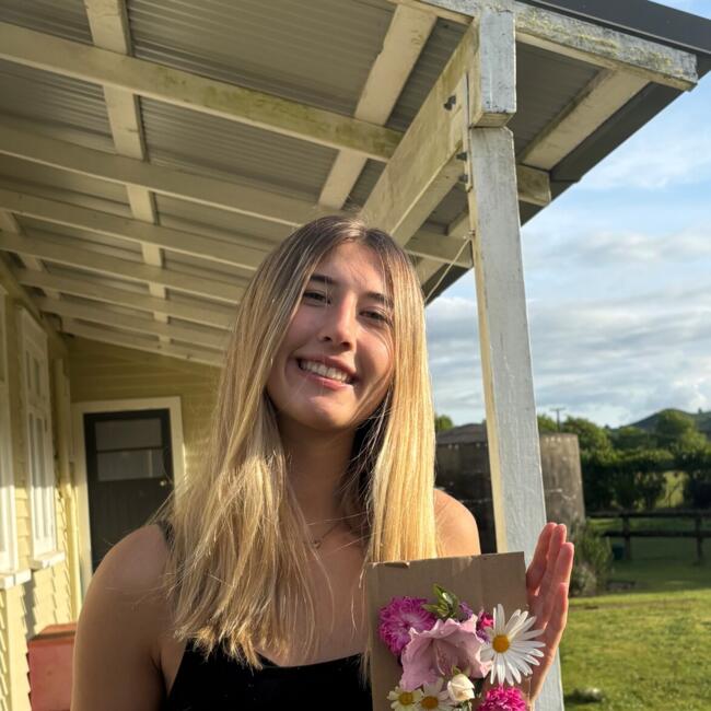 Babysitter in Drury: Aimee