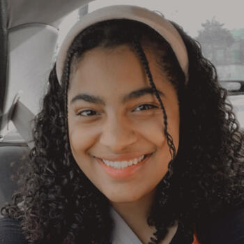 Babysitter in Vila Nova de Gaia: Luiza