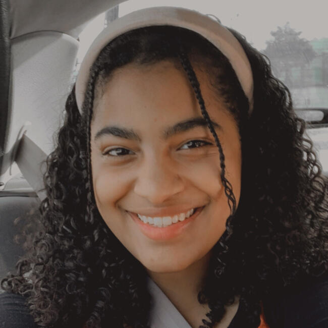 Babysitter in Vila Nova de Gaia: Luiza