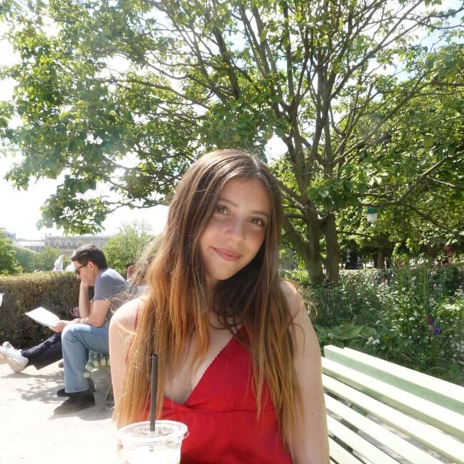 Babysitter in Oslo: Valeria
