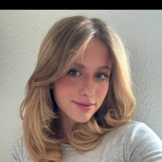 Babysitter in Lille: Annaig