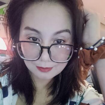 Nanny in Manila: Maricel