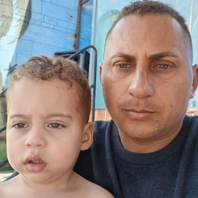 Babysitting job in São Paulo: Nilton