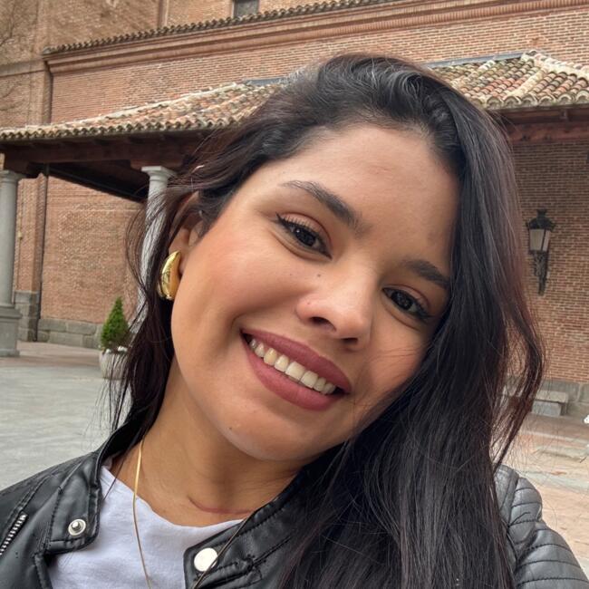 Babysitter in Fürstenfeldbruck: Yuneisi