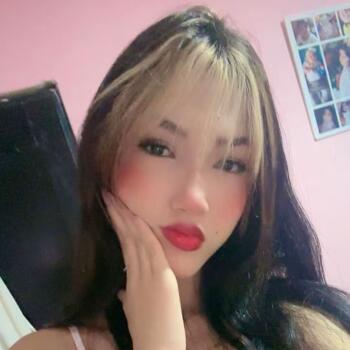 Babysitter Soledad: Lau