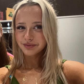 Babysitter in Kilmarnock: Natasha