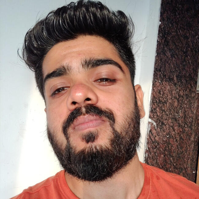 अहमदाबाद में बेबीसिटिंग की नौकरी: Danish
