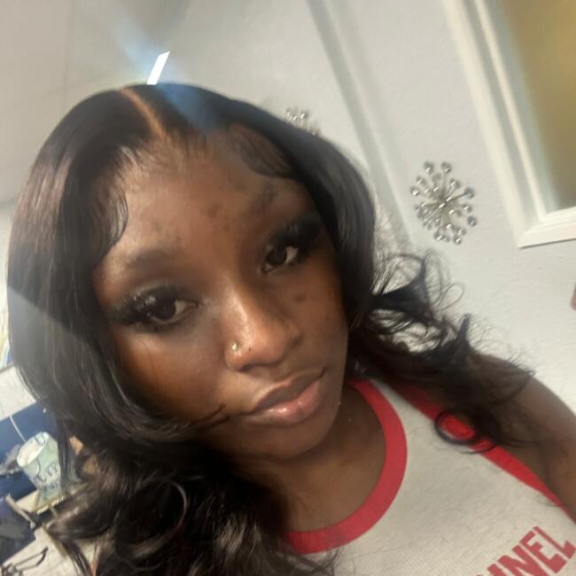 Babysitter in Long Beach: Niaomi