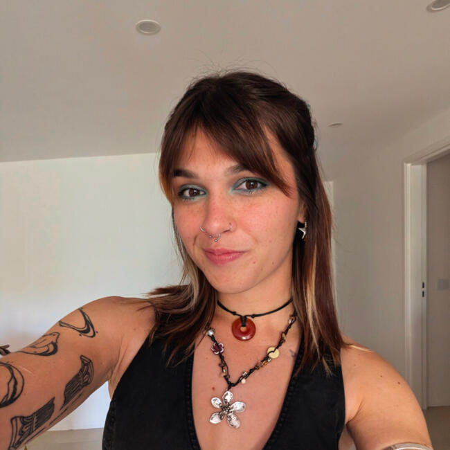 Babysitter in Biot: Manon