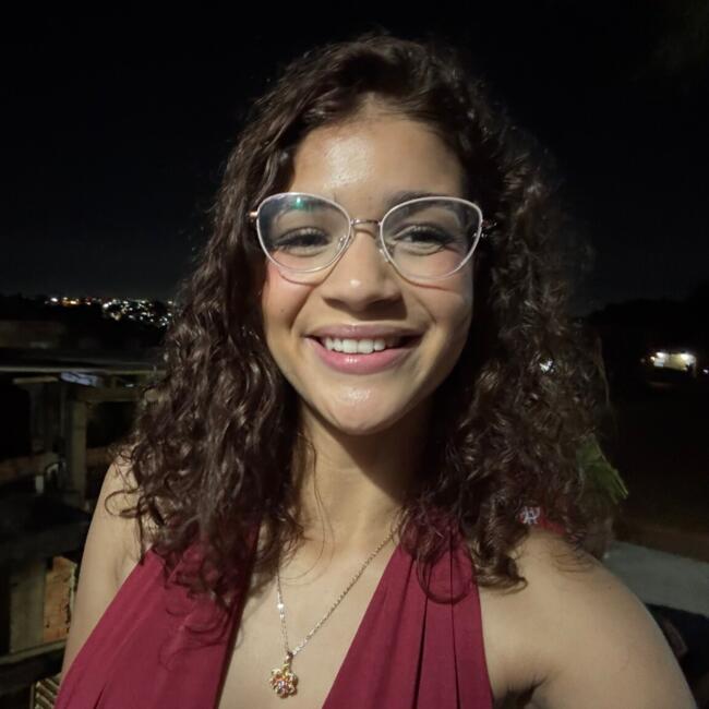Babysitter in São Paulo: Michelly