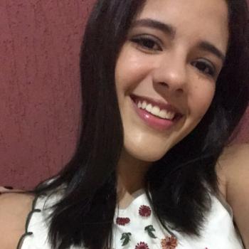 Babá em Aracaju: Mônica