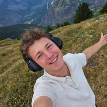 Baby-sitter Parmain: Timothée