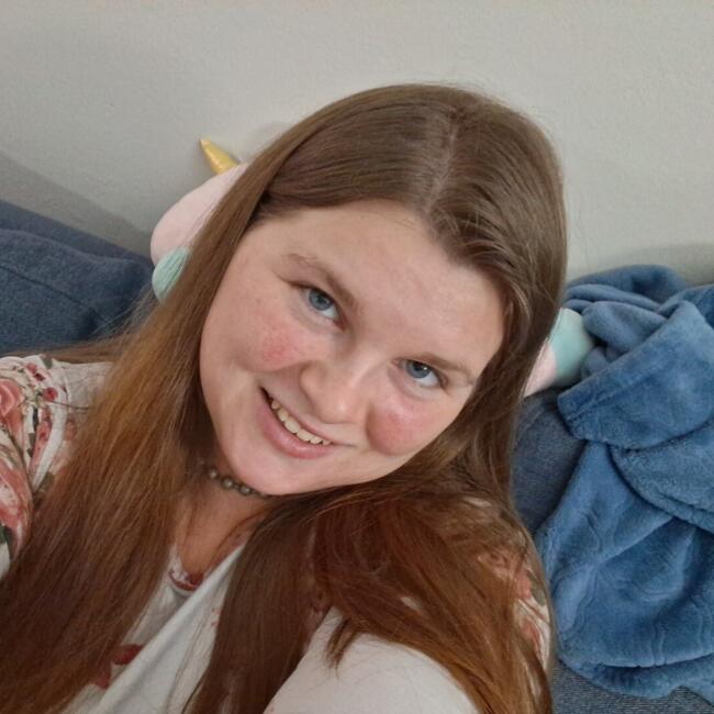 Babysitter in Trenton (Tennessee): Anna