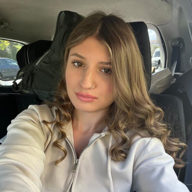 Babysitter στην περιοχή Ιωάννινα: Fanouria