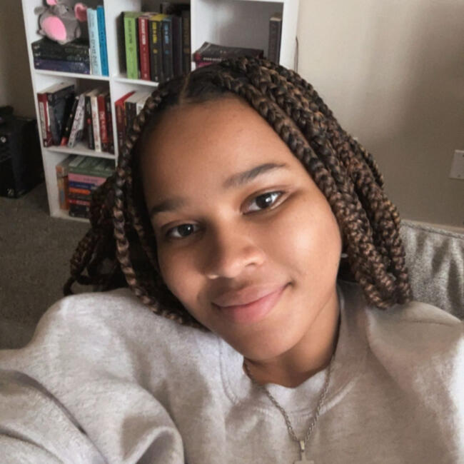 Babysitter in Bellevue (Nebraska): Gloria