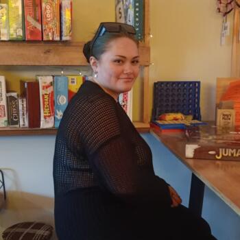 Babysitter in Palmerston North: Taylah