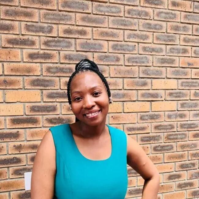 Babysitter in Cape Town: Nobom