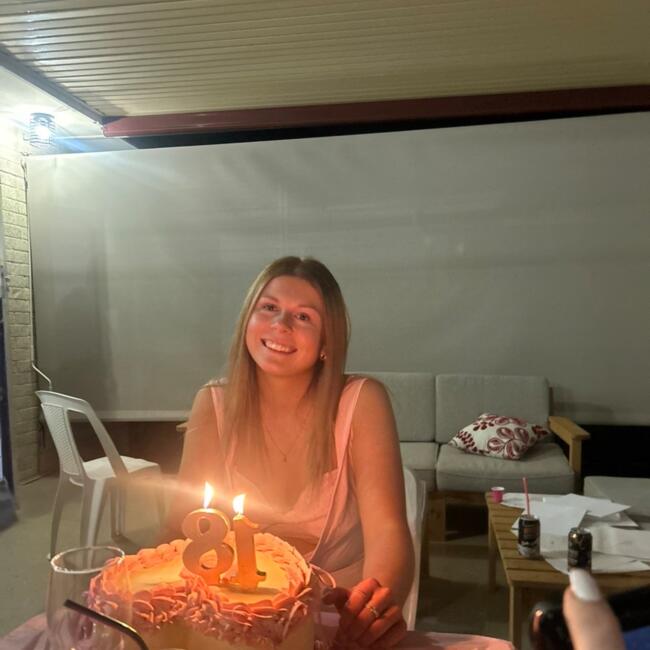 Babysitter in Adelaide: Eliza