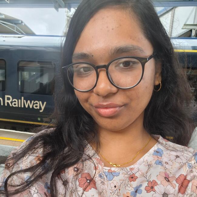 Babysitter in Guildford: Kamrun