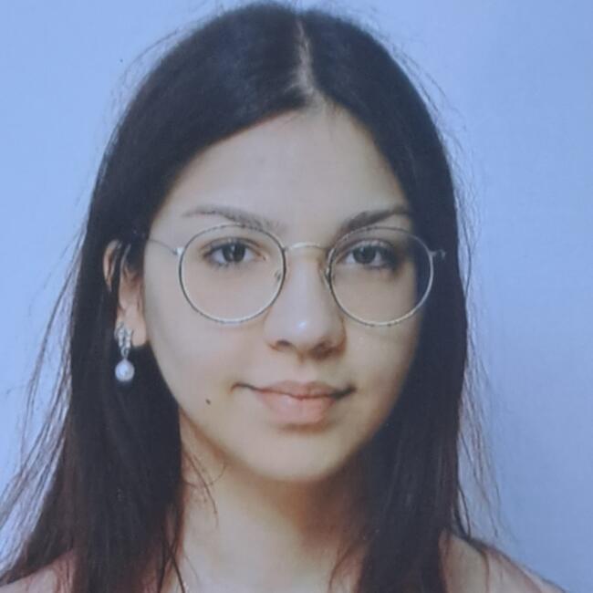 Babysitter a Casalnuovo di Napoli: Fabiana