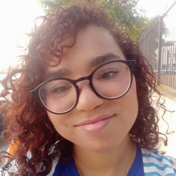 Babysitter in Almoradí: Hasna