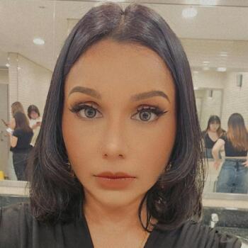 Babysitter in Singapore: Sheena