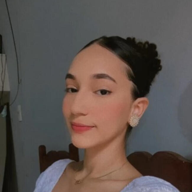 Babá em Belém: Bruna