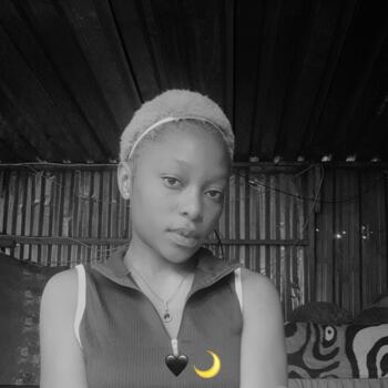 Babysitter in Lenasia: Yingisani Hope