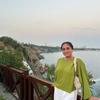 Babysitter in Vénissieux: Zeyneb