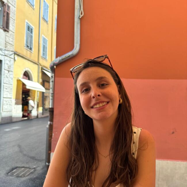 Babysitter in Braine-l'Alleud: Gloria