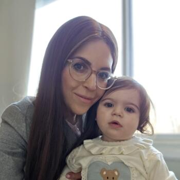 Job de garde d'enfants à Montréal: job de garde d'enfants Yaelle