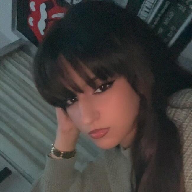 Babysitter στην περιοχή Αιγάλεω: Αγγελίνα