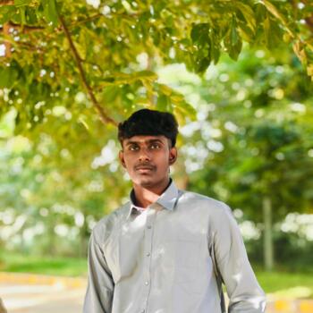 Babysitter Chennai: Vijay
