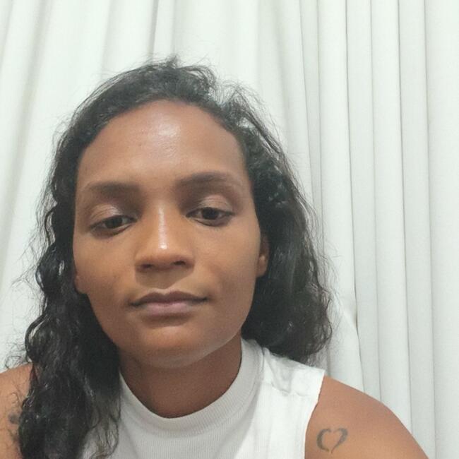 Babá em Santa Luzia: Shirley