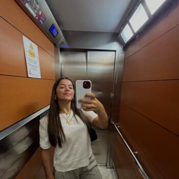 Babysitter in Loures: Madalena