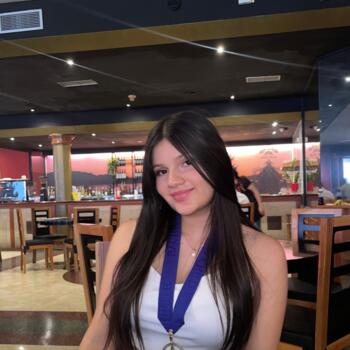 Babysitter in Táriba: Mariana