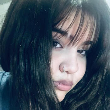 Babysitter in Allen: Lourdes