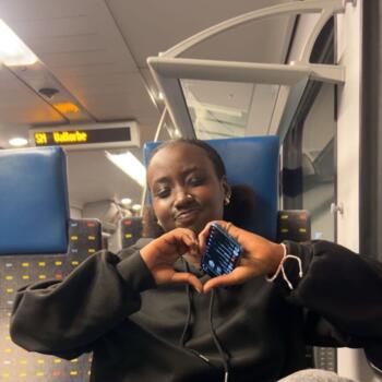 Babysitter in Bex: Haile