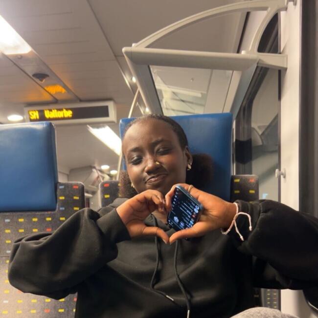 Babysitter a Bex: Haile