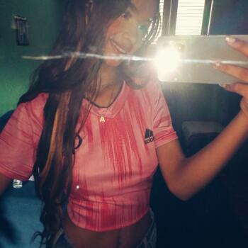 Babysitter in São Luís: Ana