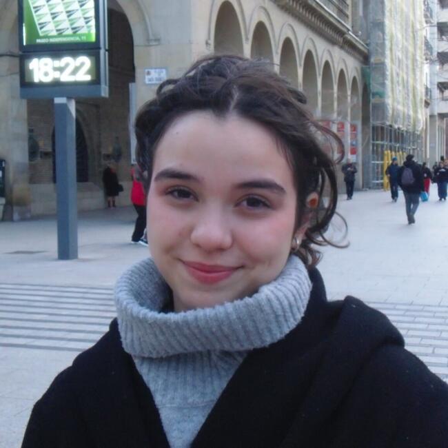 Canguro en Zaragoza: Carlota