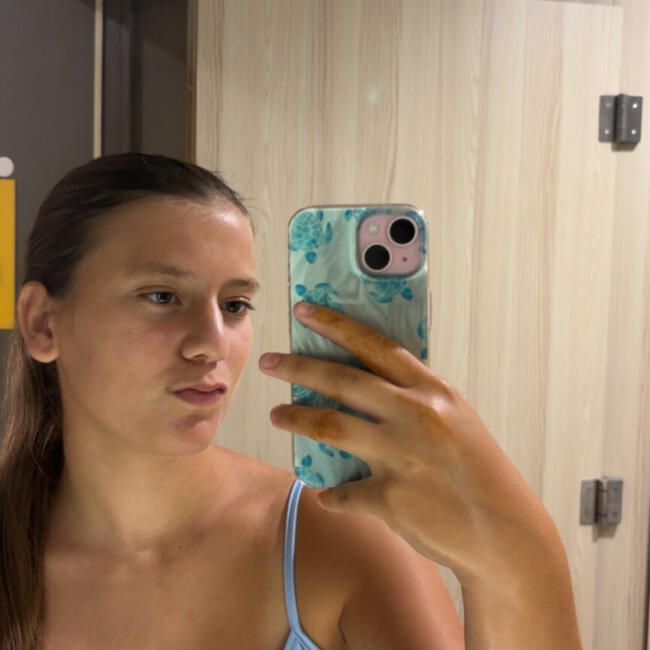 Babysitter in Hamois: Sofia