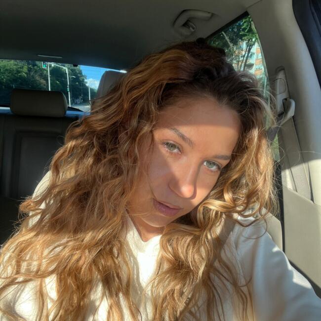 Babysitter in Belgrade: Una